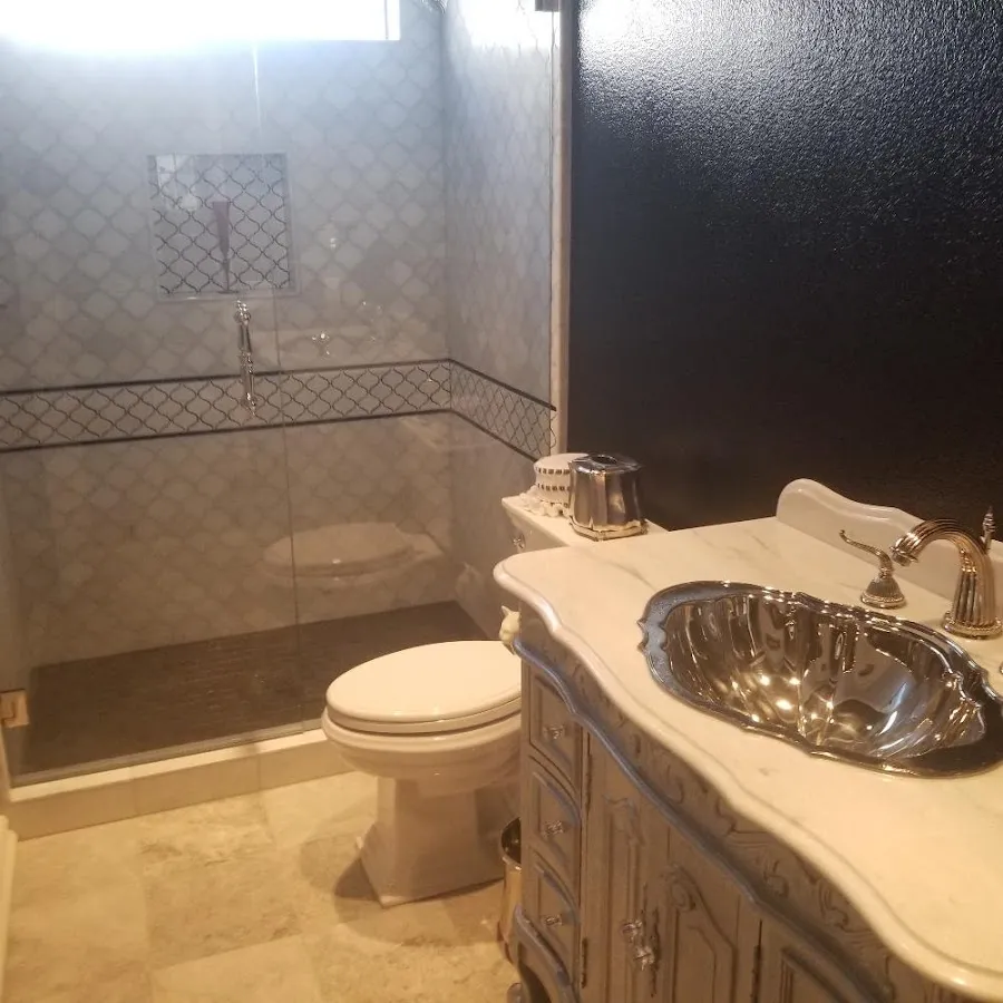 Professional plumbing work and bathroom remodeling in White Center